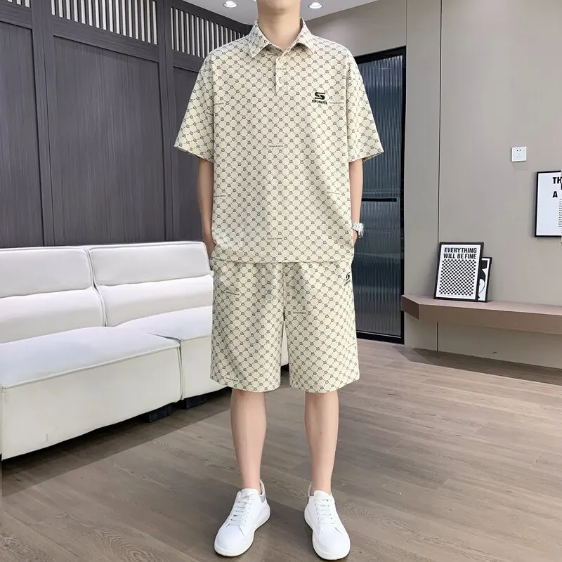 ชุดเซ็ตชายแขนสั้นกางเกงขาสั้นทรงหลวม