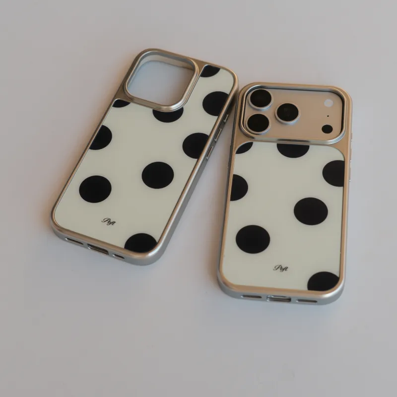 เคสมือถือลายจุดวินเทจ ฝ้าแม่เหล็ก